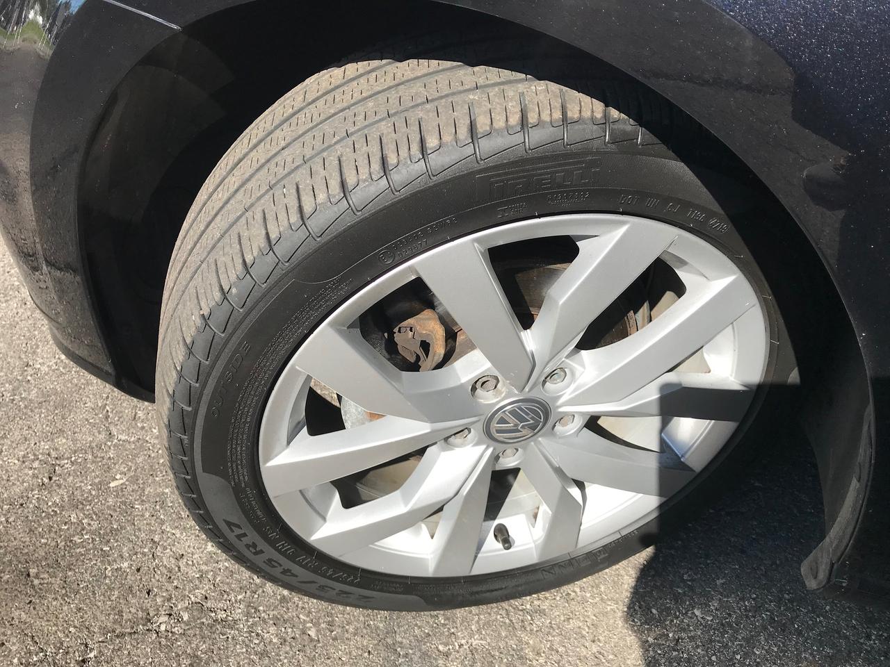 2021 Volkswagen Golf Highline 5-door Auto Photo