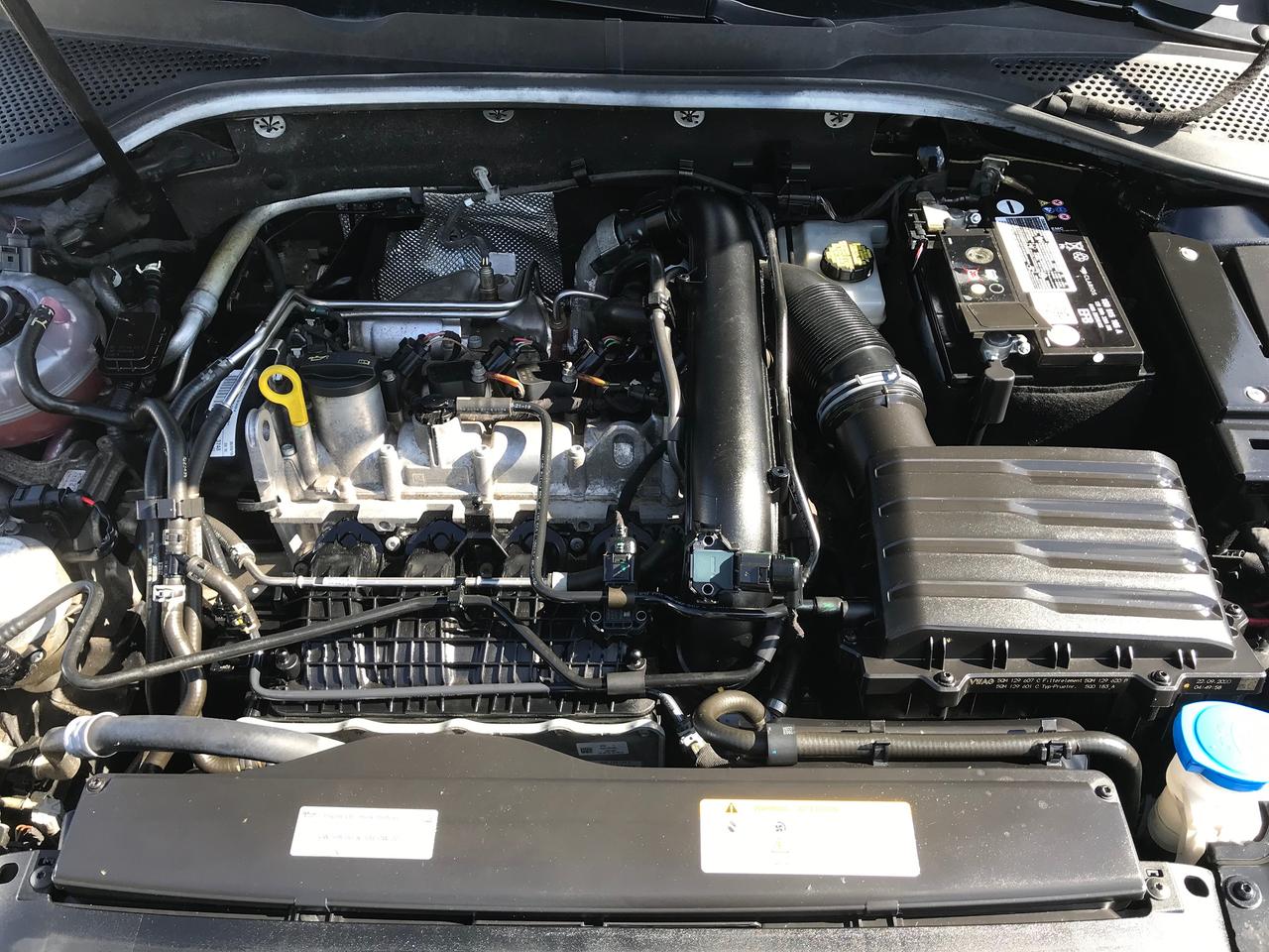 2021 Volkswagen Golf Highline 5-door Auto Photo