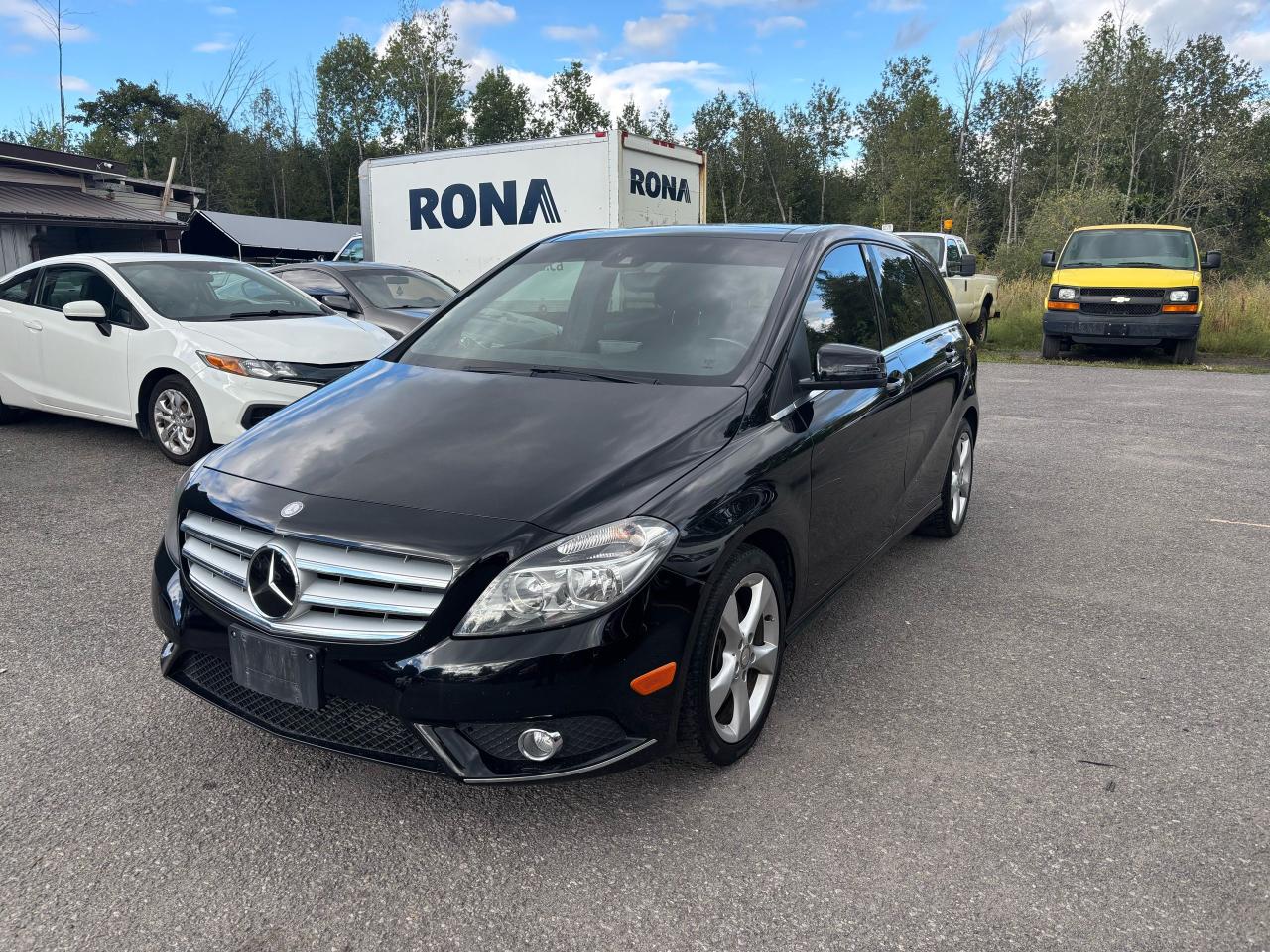 2014 Mercedes-Benz B-Class B 250 Sports Tourer Photo2