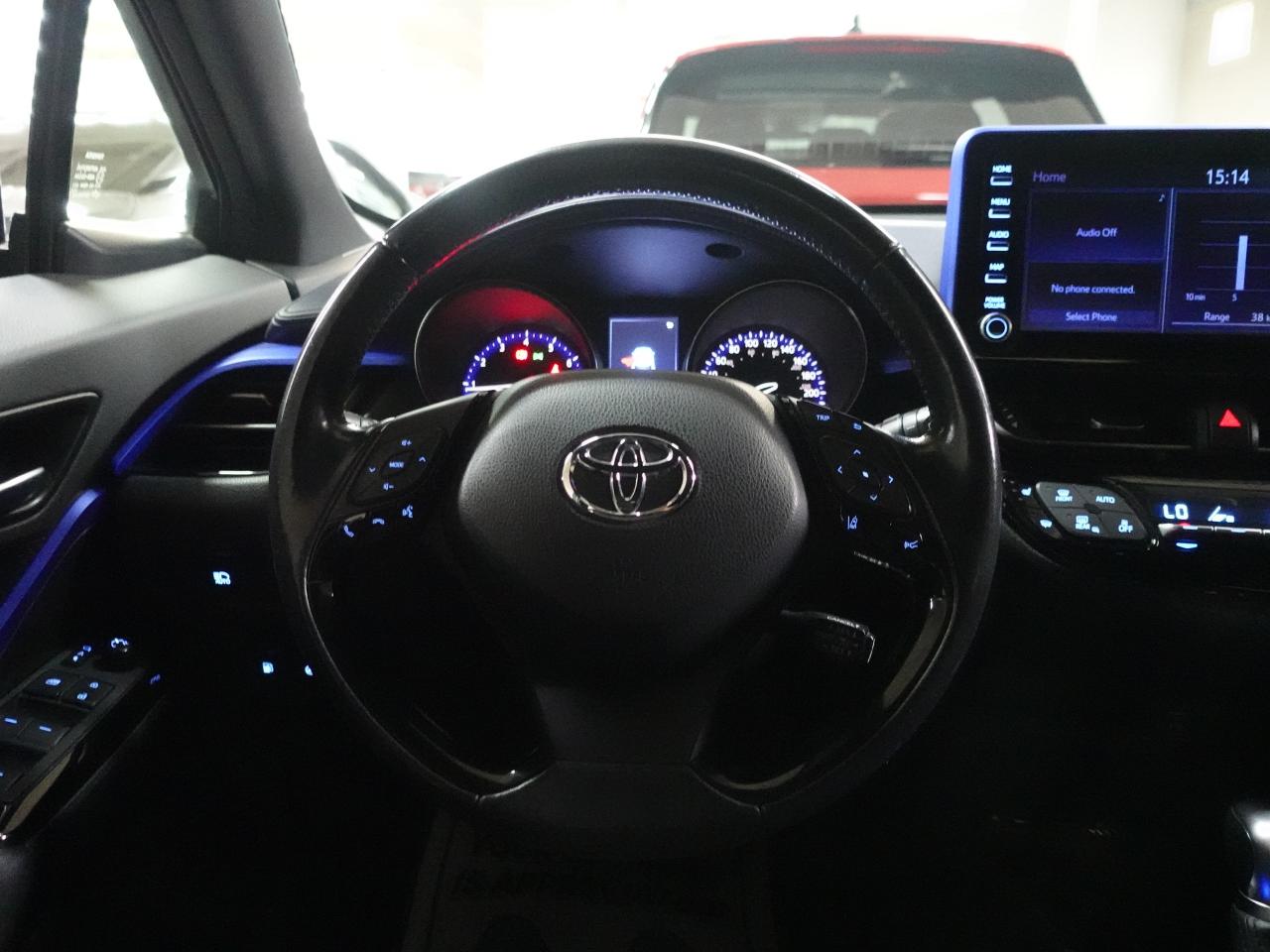 2021 Toyota C-HR XLE PREMIUM | ACC | BSM | Heated Seats | CarPlay