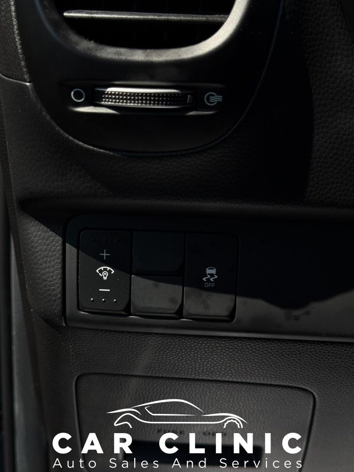 2015 Kia Soul LX - Photo #15