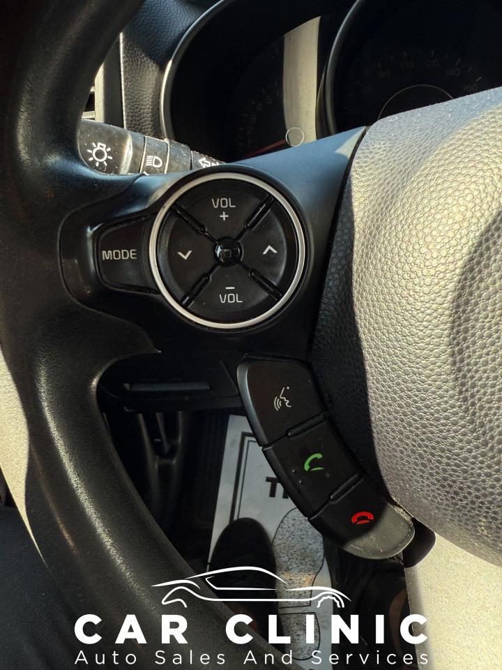 2015 Kia Soul LX - Photo #17
