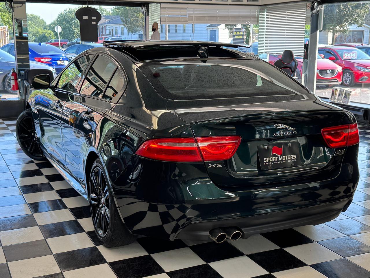2017 Jaguar XE R-Sport+New Tires+Adaptive Cruise+LKA+CLEAN CARFAX Photo19