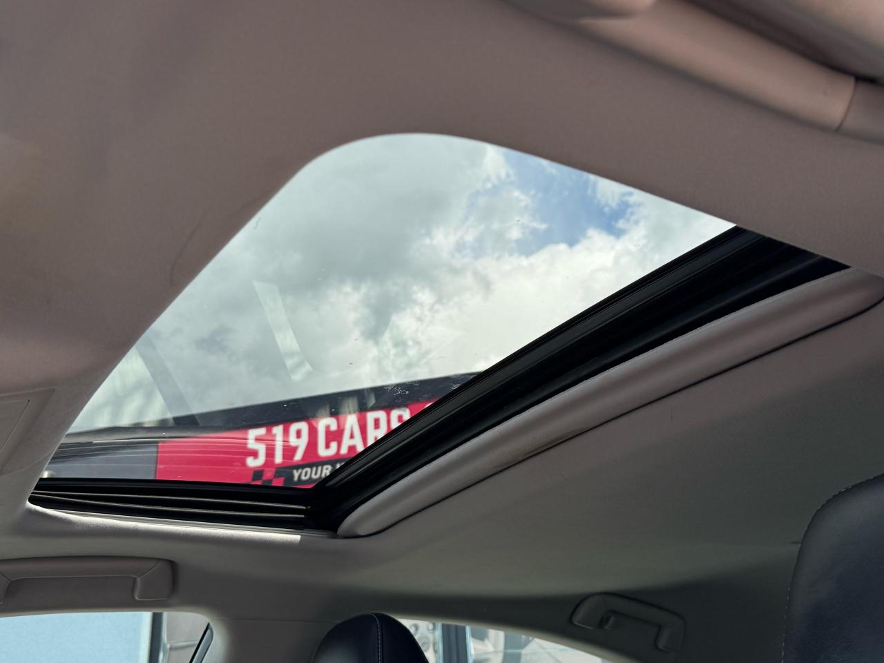 2016 Lexus ES 350 Navigation | Backup Camera | Sunroof - Photo #15