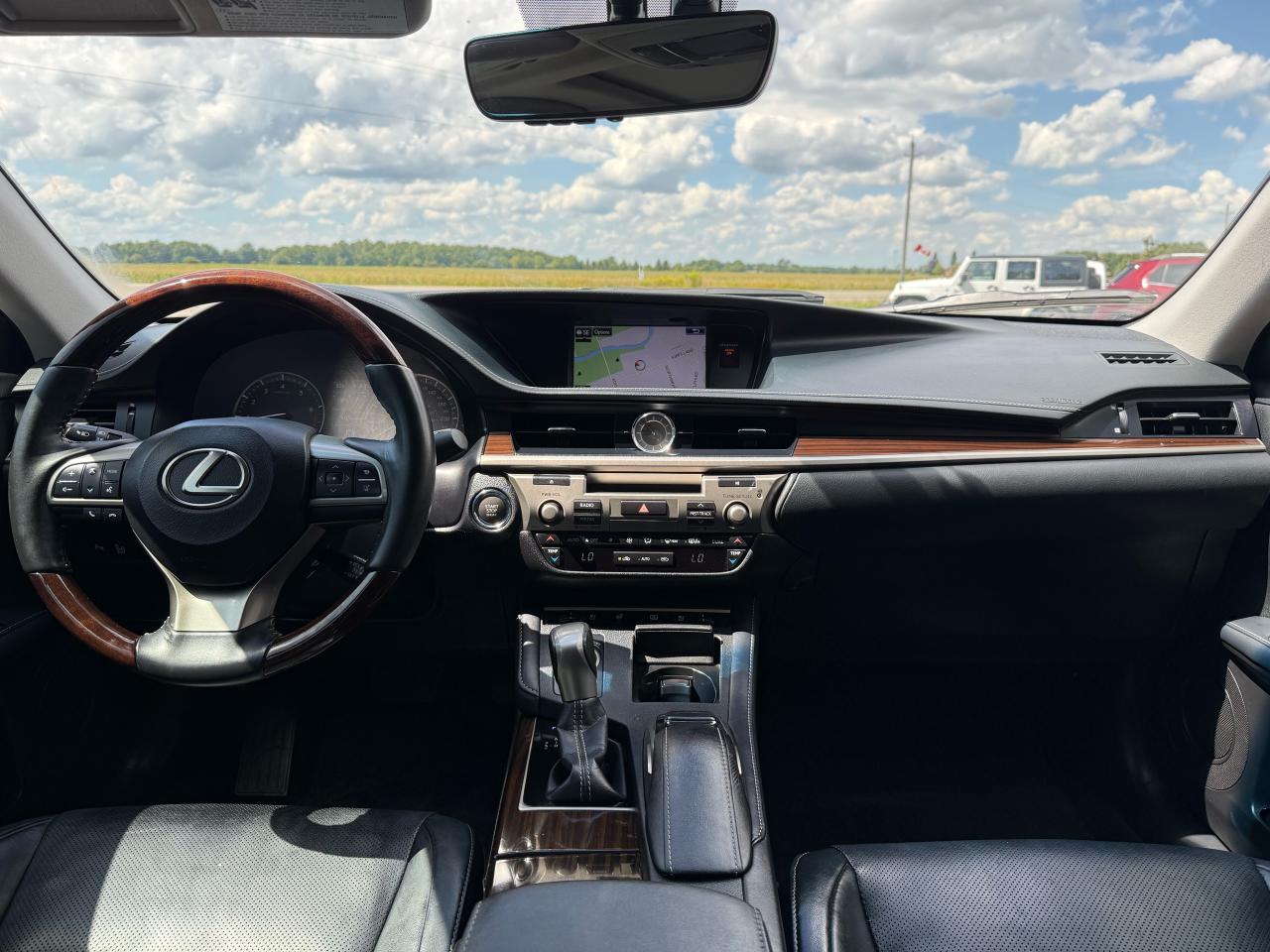 2016 Lexus ES 350 Navigation | Backup Camera | Sunroof - Photo #11