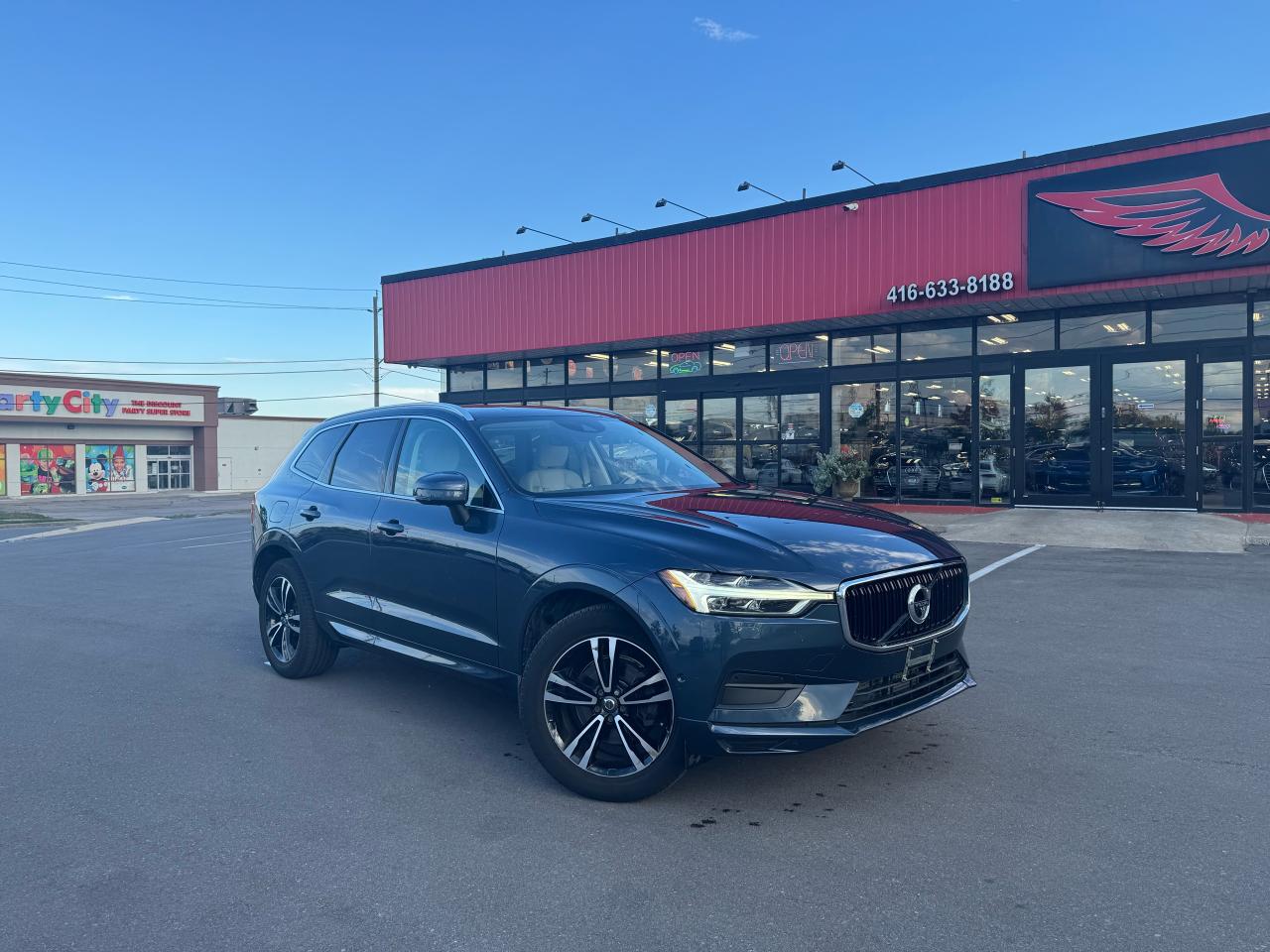 Used 2019 Volvo XC60 MOMENTUM AWD LEATHER PAN/ROOF NAV B/SPOT CAMERA for sale in North York, ON