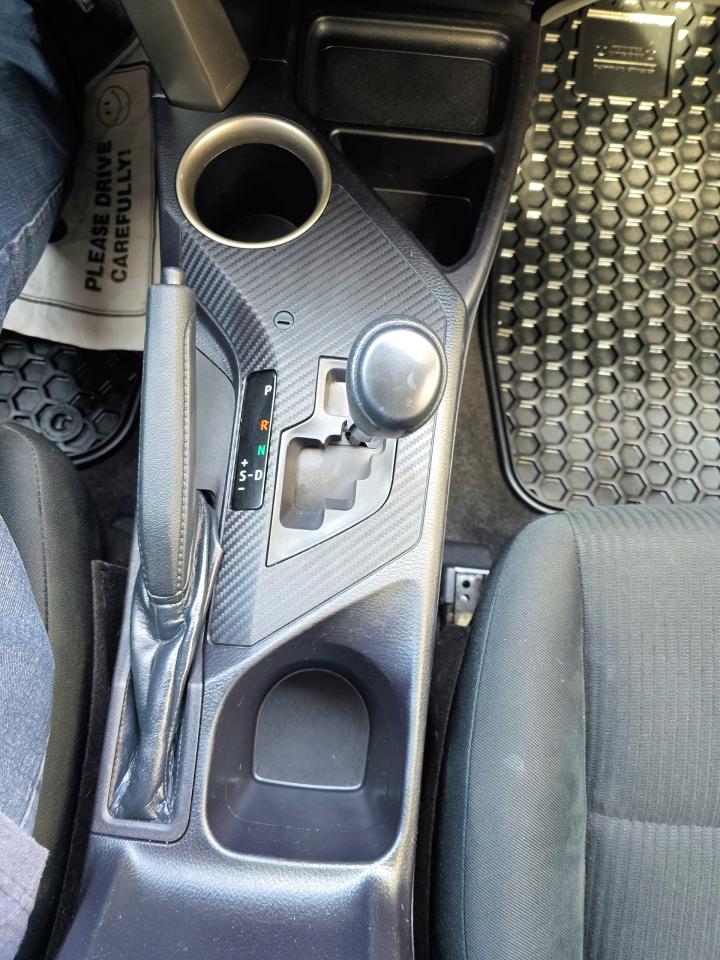 2015 Toyota RAV4 LE - Photo #14