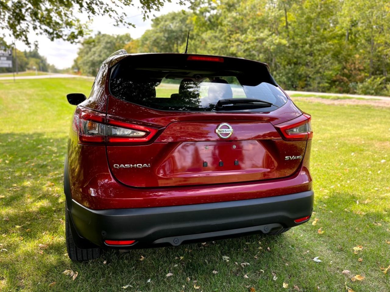 2021 Nissan Qashqai SV Photo4