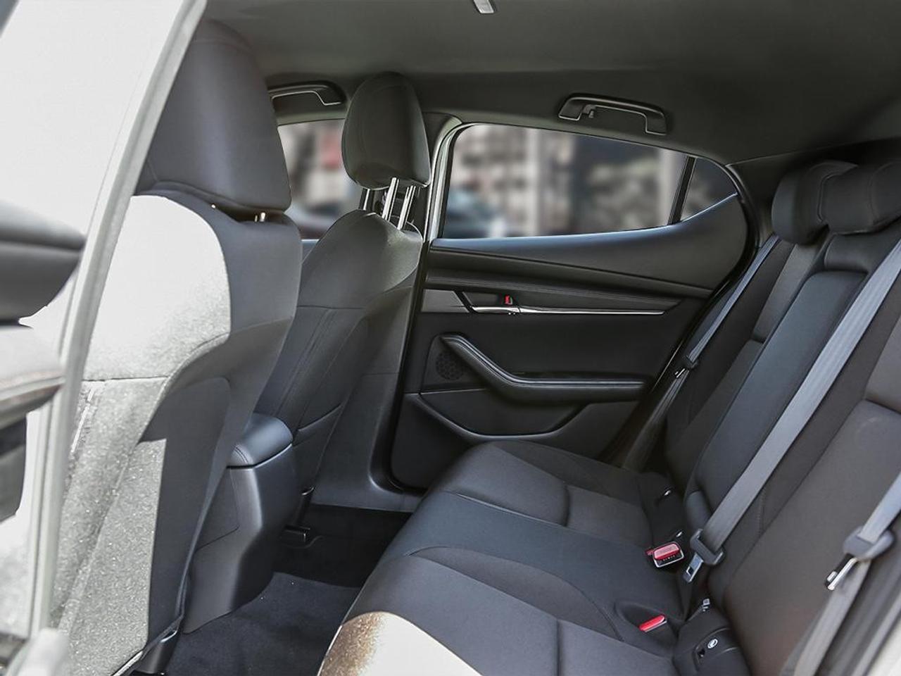 2025 Mazda MAZDA3 Sport GS Auto FWD Photo