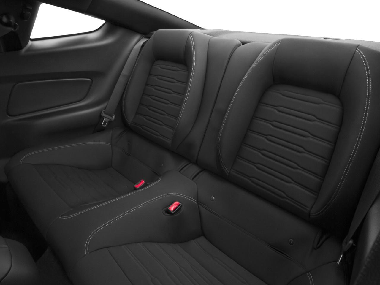 2016 Ford Mustang 2dr Fastback EcoBoost Photo