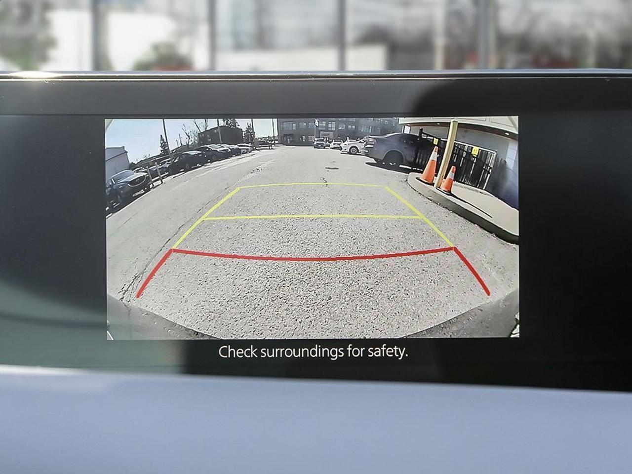 2025 Mazda MAZDA3 Sport GS Auto FWD Photo