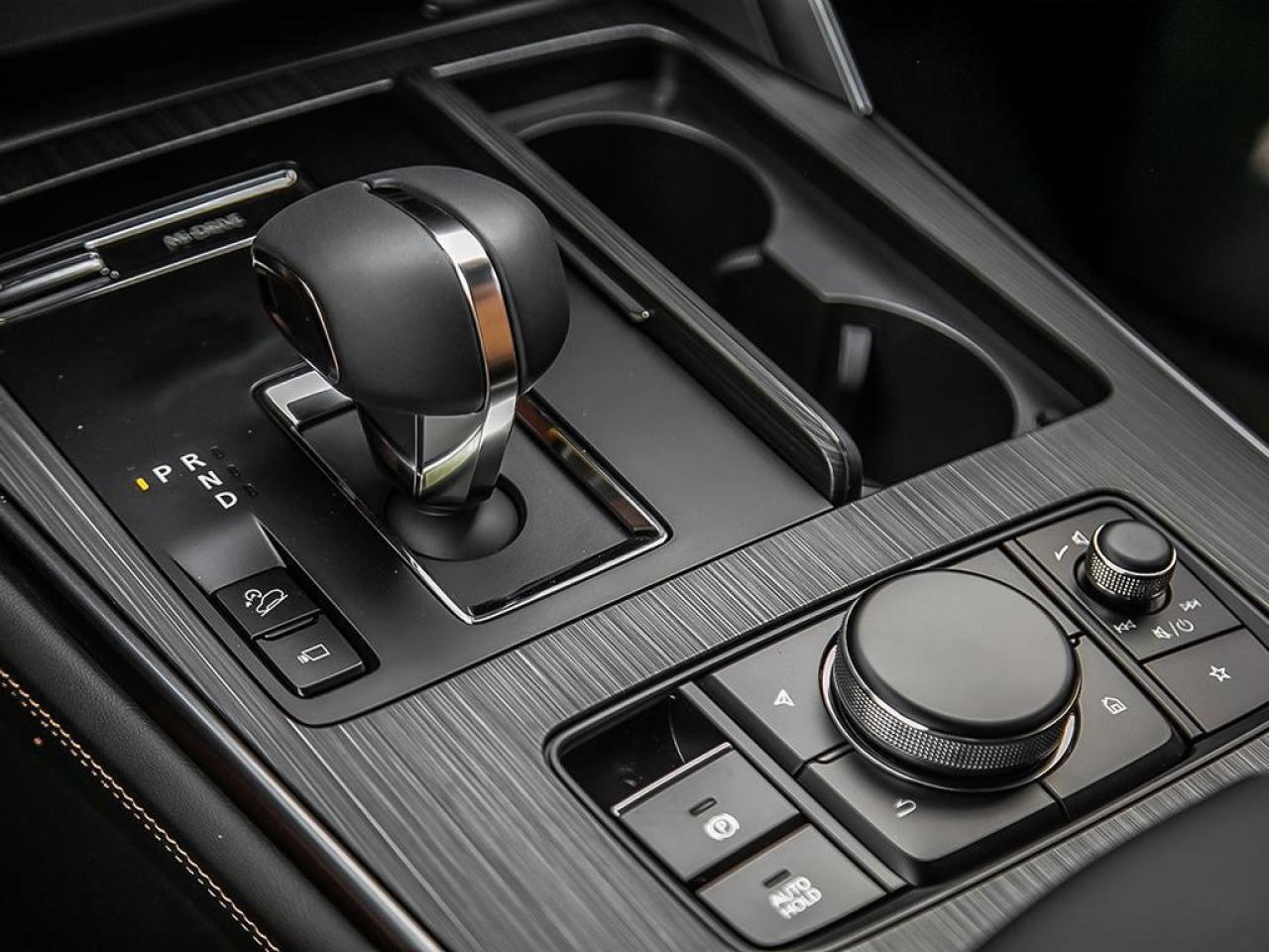 2025 Mazda CX-70 MHEV Signature AWD Photo