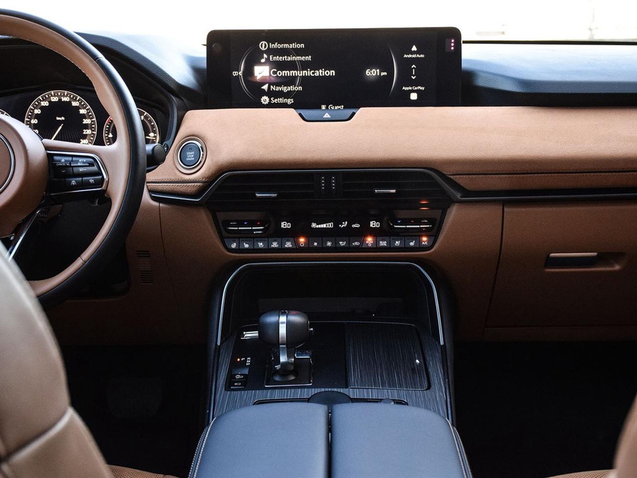 2025 Mazda CX-70 MHEV Signature AWD Photo