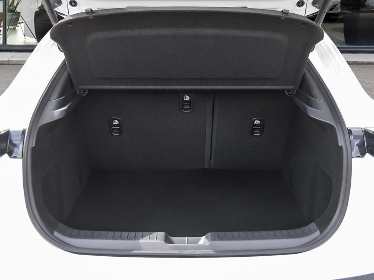 2025 Mazda CX-30 GT AWD Photo