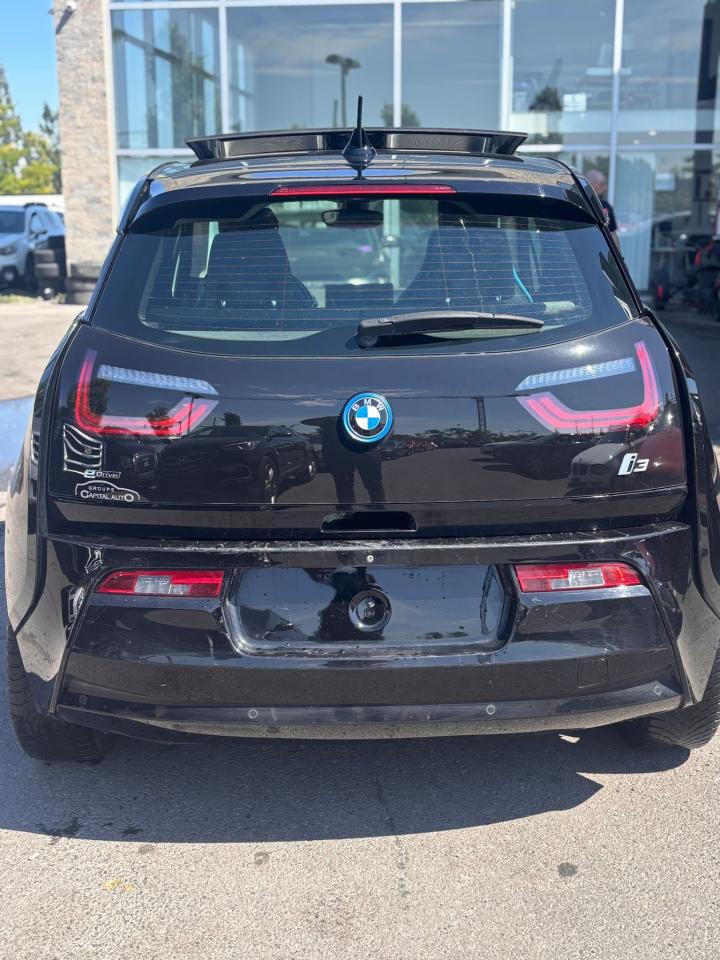 2017 BMW i3  - Photo #4