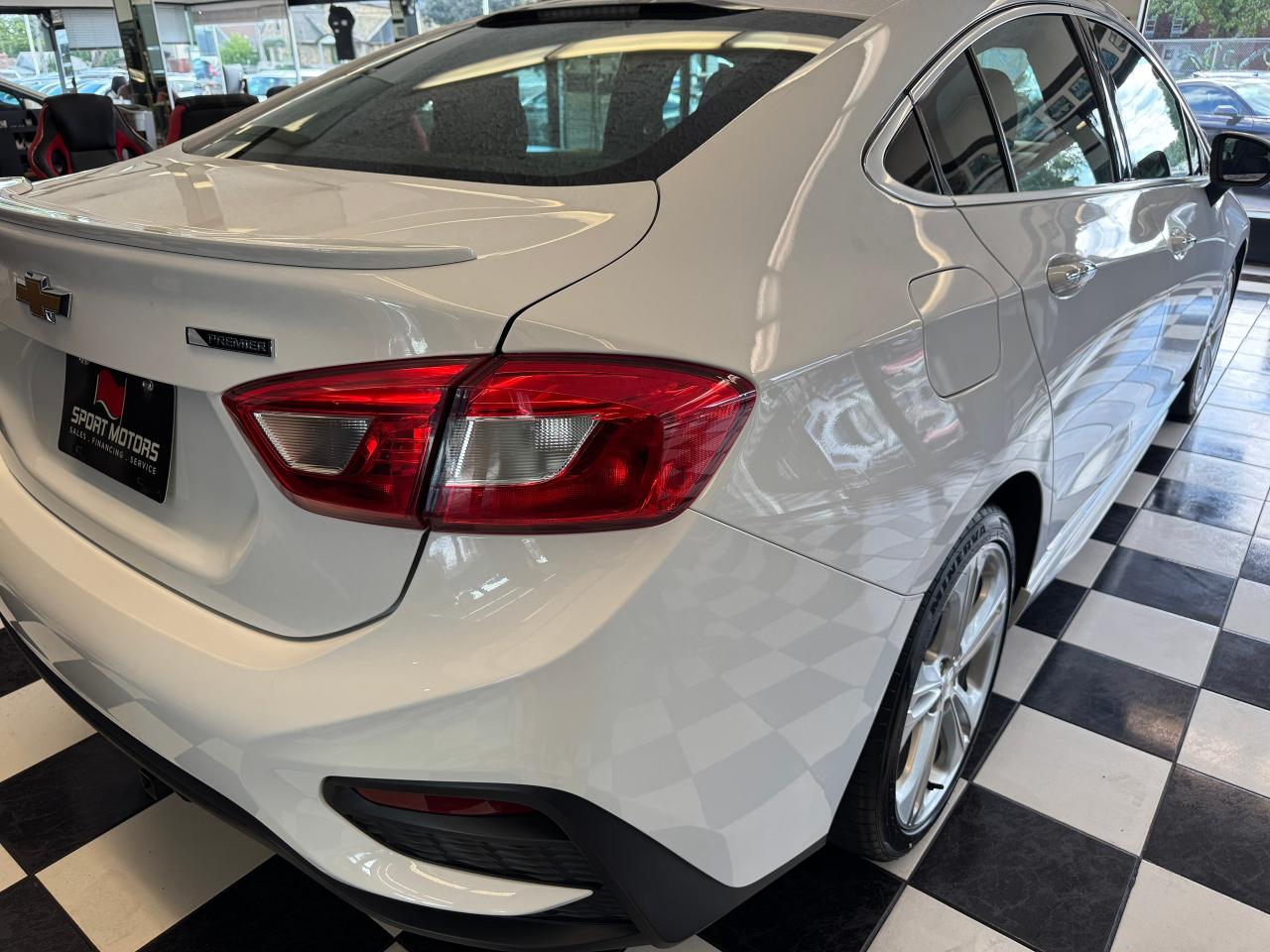 2018 Chevrolet Cruze Premier+Leather+ApplePlay+Remote Start+A/C Photo37