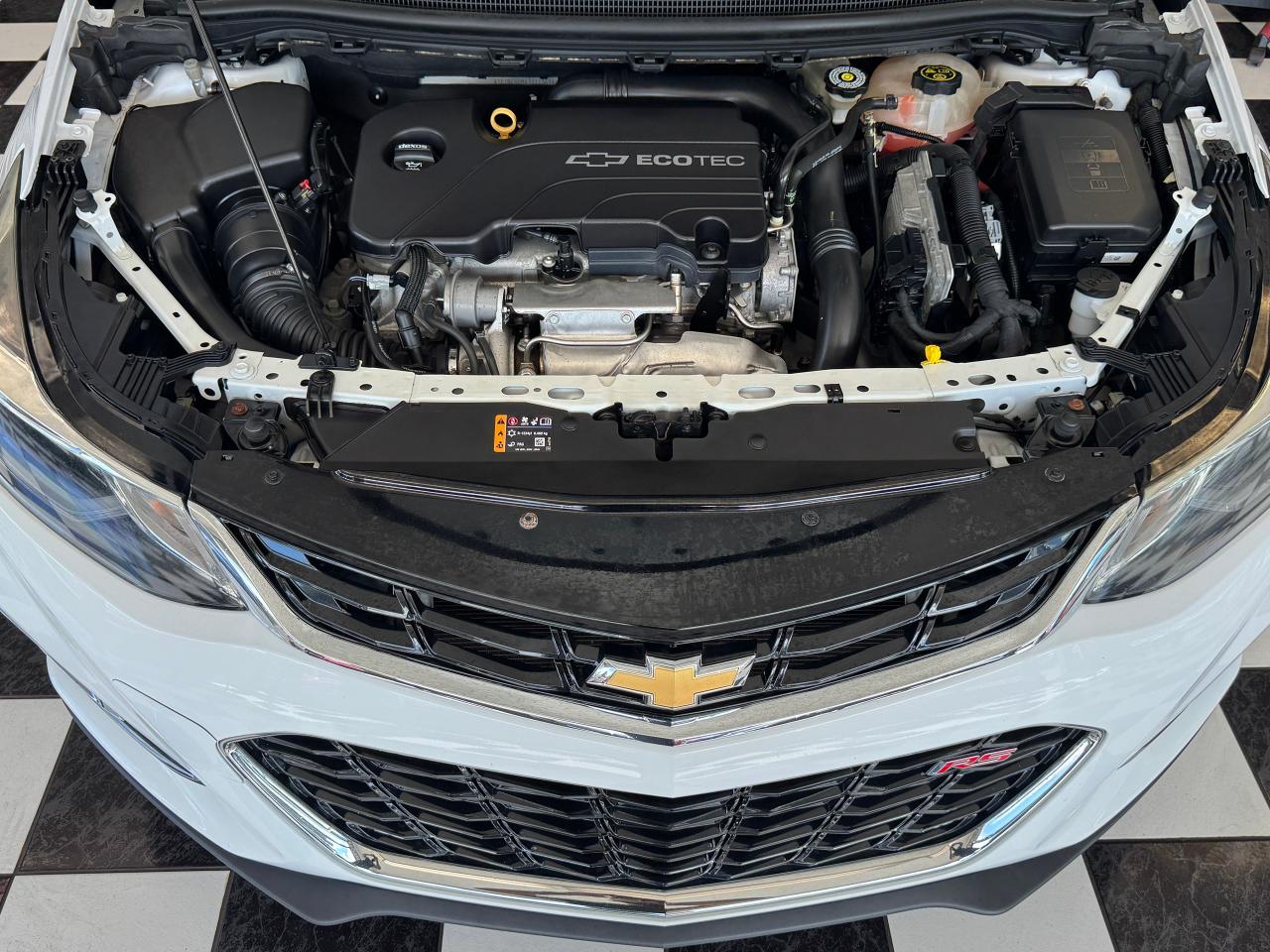 2018 Chevrolet Cruze Premier+Leather+ApplePlay+Remote Start+A/C Photo10