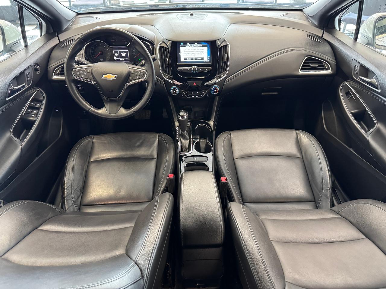 2018 Chevrolet Cruze Premier+Leather+ApplePlay+Remote Start+A/C Photo2