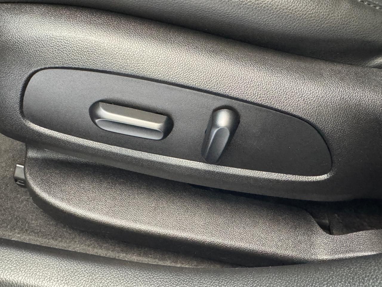 2018 Chevrolet Cruze Premier+Leather+ApplePlay+Remote Start+A/C - Photo #40