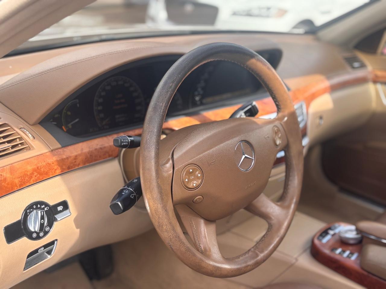 2007 Mercedes-Benz S-Class V8 - Photo #10