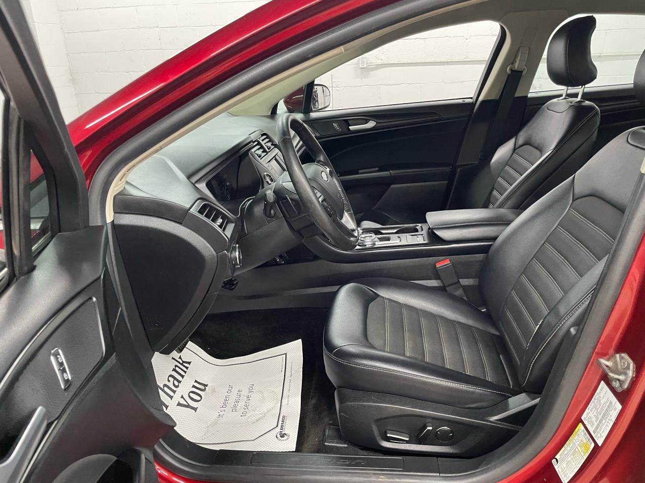 2018 Ford Fusion SE Photo8