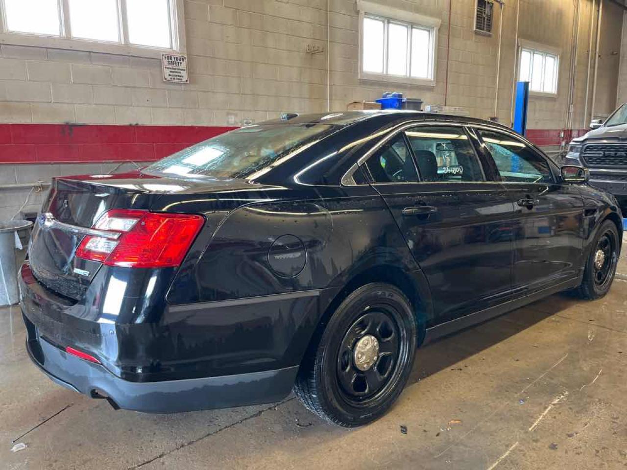2015 Ford Taurus Police Inte - Photo #4