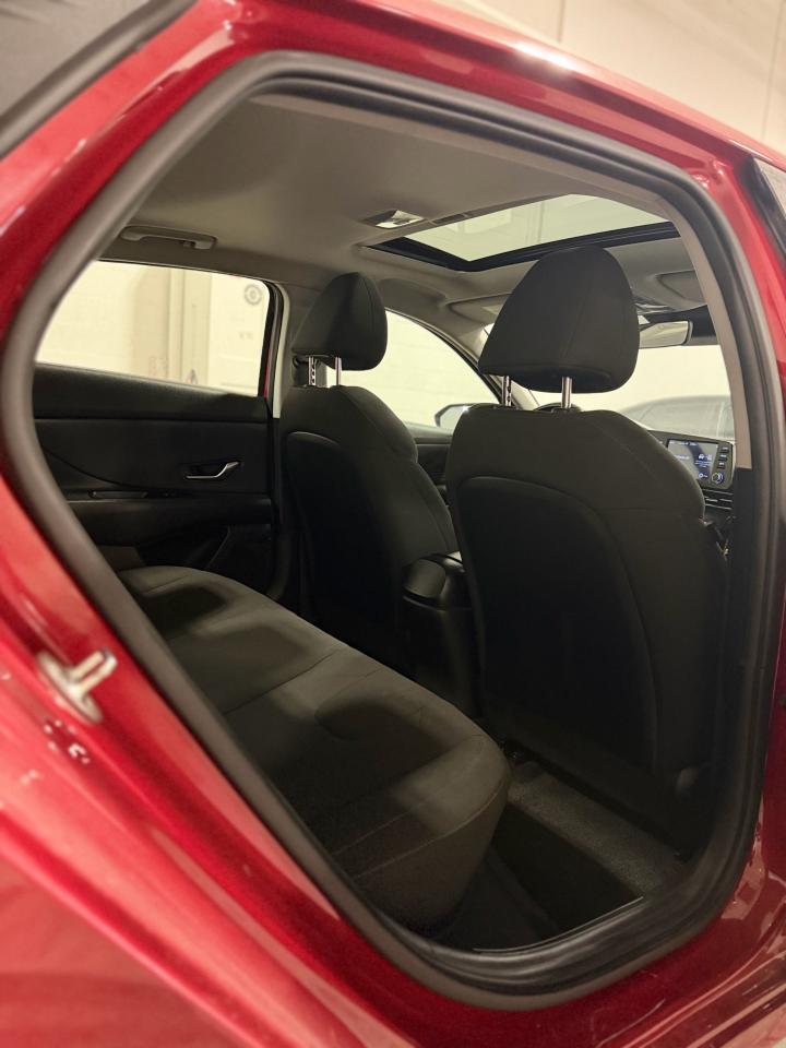 2021 Hyundai Elantra Preferred - Photo #19
