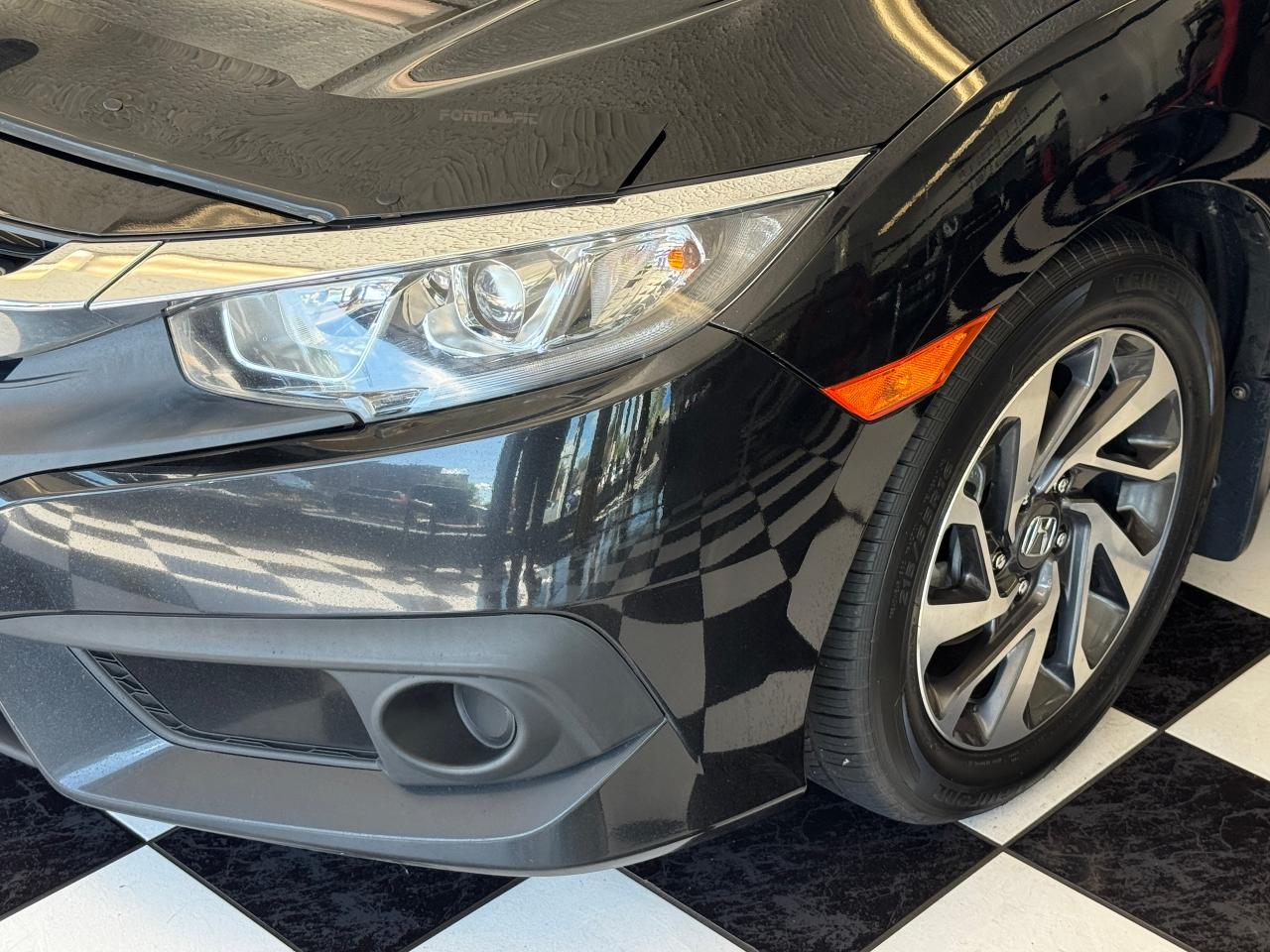 2018 Honda Civic SE+Adaptive Cruise+LaneKeep+CLEAN CARFAX - Photo #38