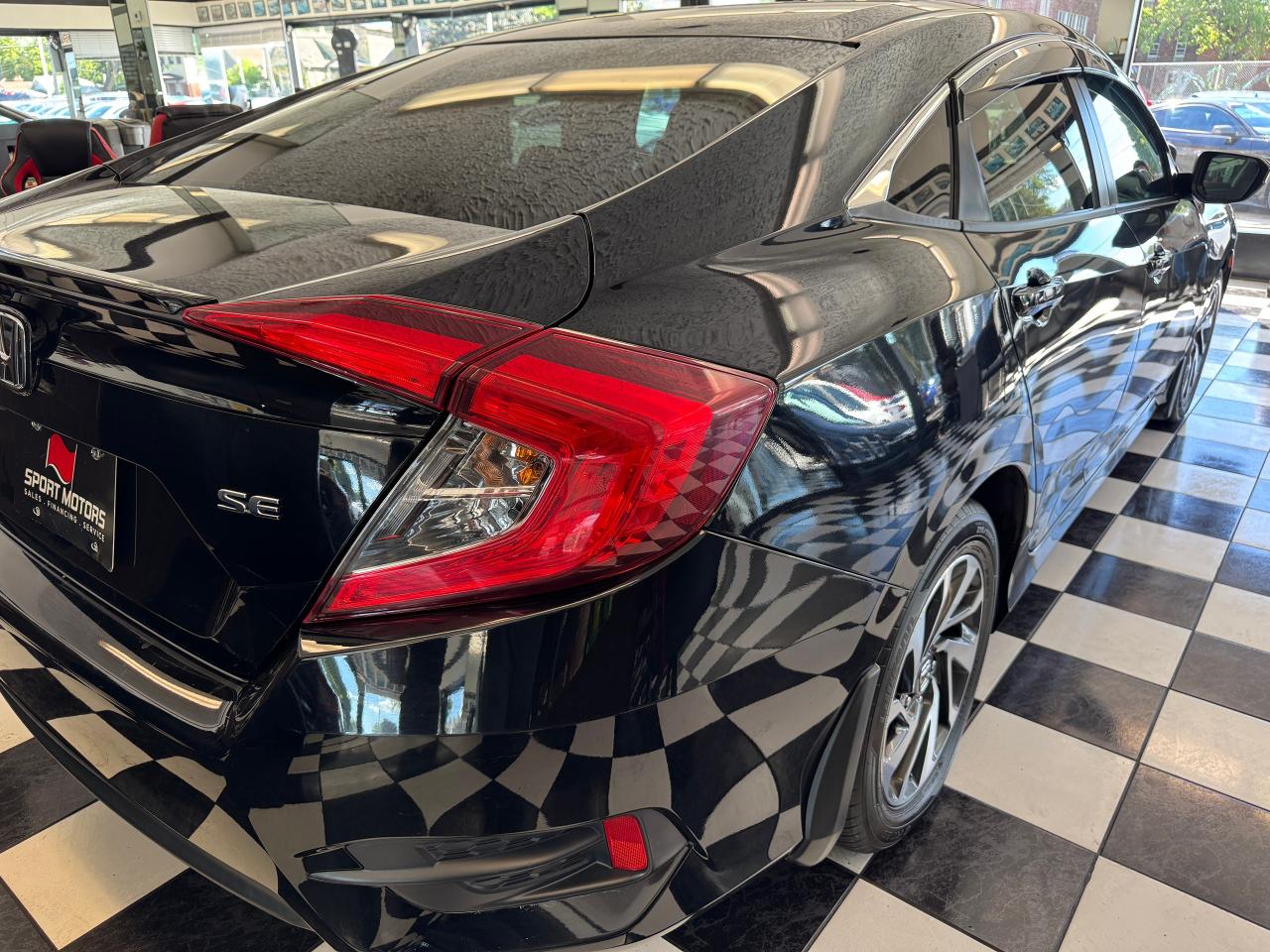 2018 Honda Civic SE+Adaptive Cruise+LaneKeep+CLEAN CARFAX - Photo #40