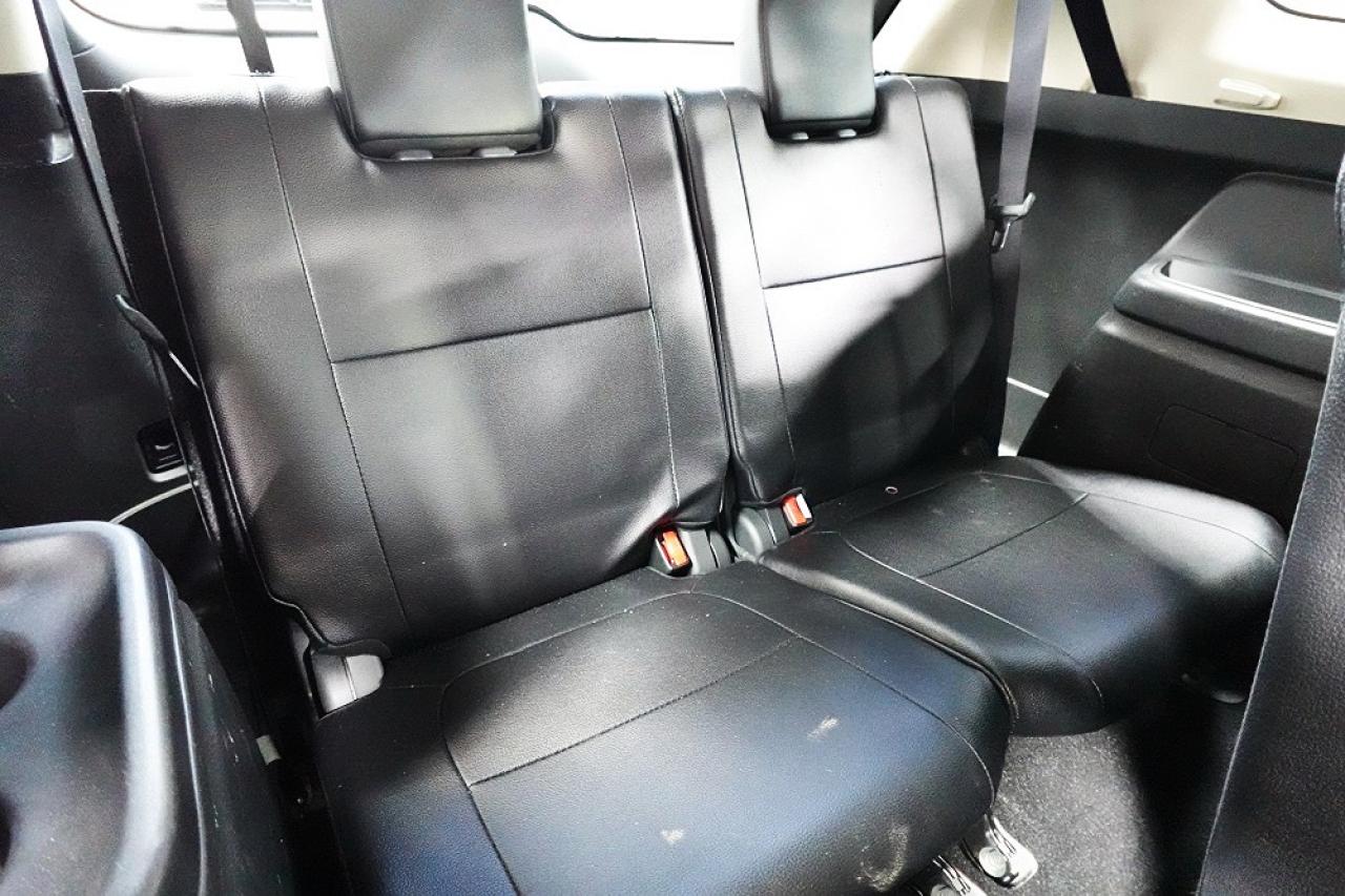 2017 Mitsubishi Outlander AWD,DEALER MAINTAIN,NO ACCIDENT ,7 PASS - Photo #23