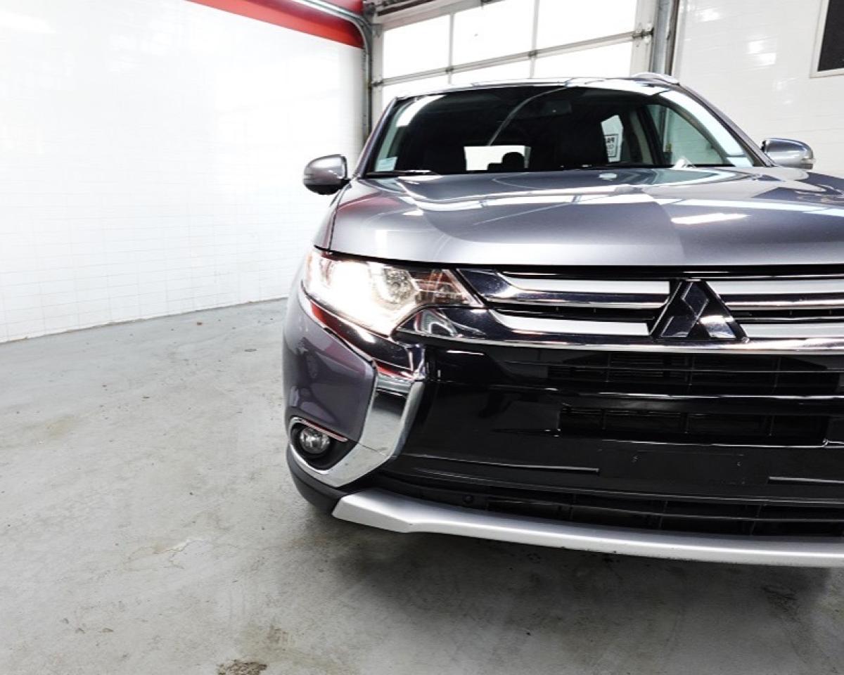 2017 Mitsubishi Outlander AWD,DEALER MAINTAIN,NO ACCIDENT ,7 PASS - Photo #38