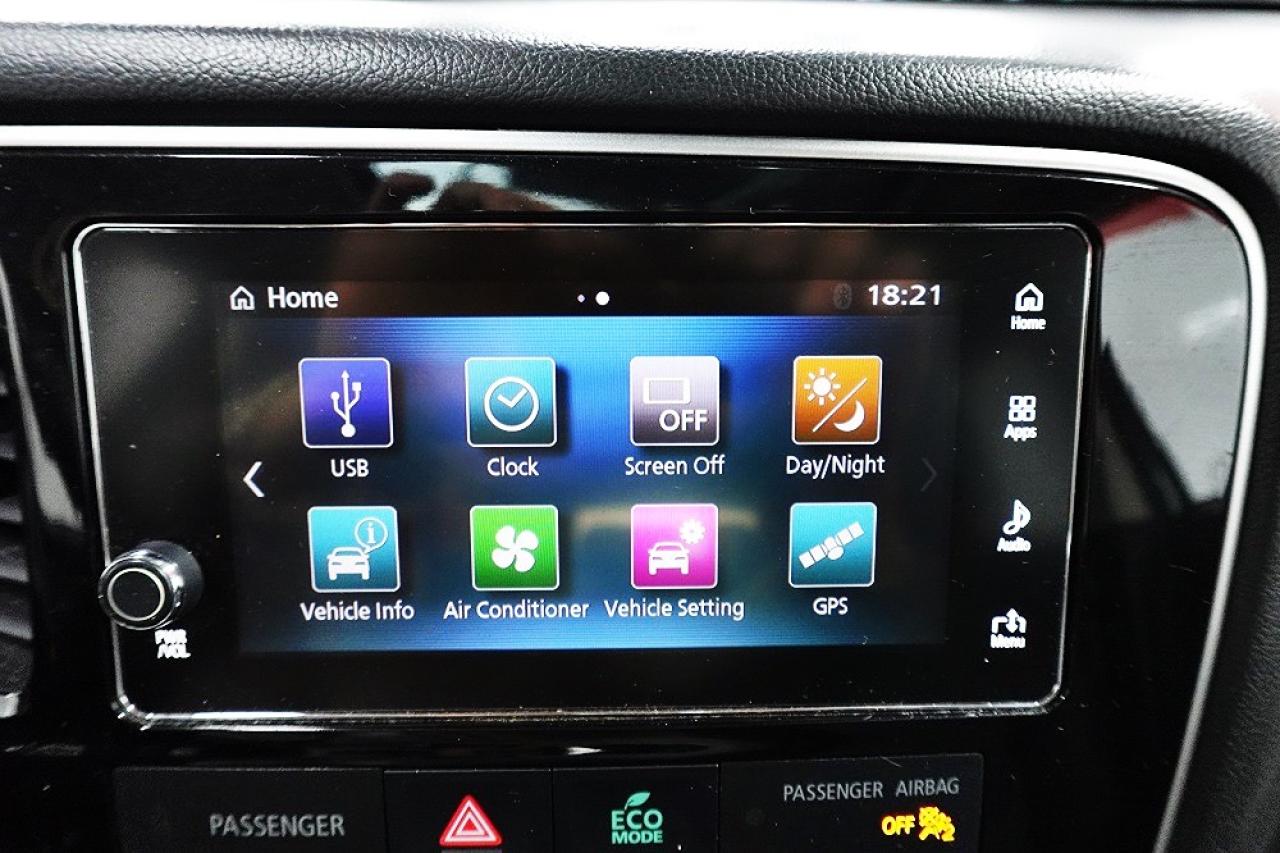 2017 Mitsubishi Outlander AWD,DEALER MAINTAIN,NO ACCIDENT ,7 PASS - Photo #25