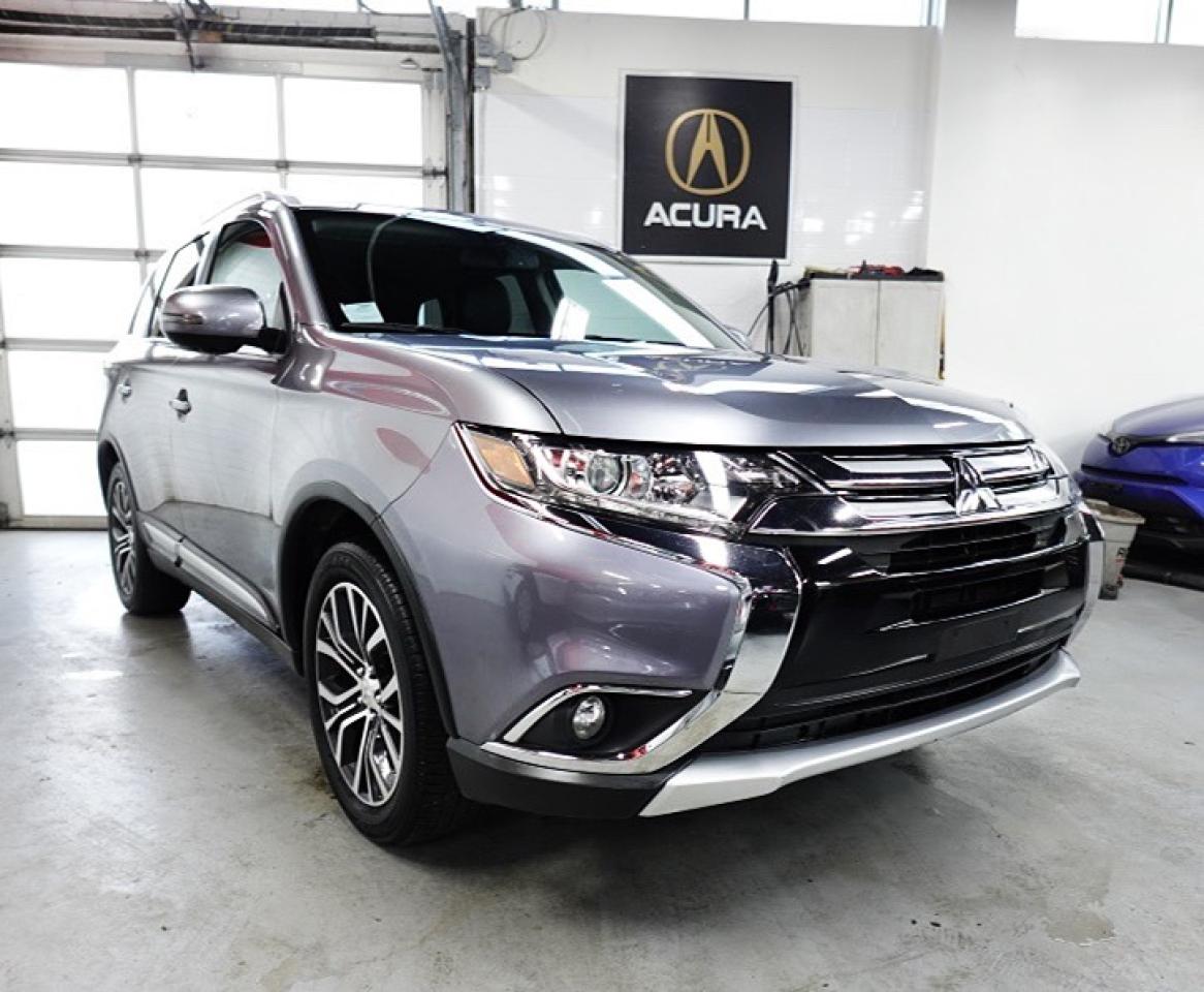 2017 Mitsubishi Outlander AWD,DEALER MAINTAIN,NO ACCIDENT ,7 PASS - Photo #1