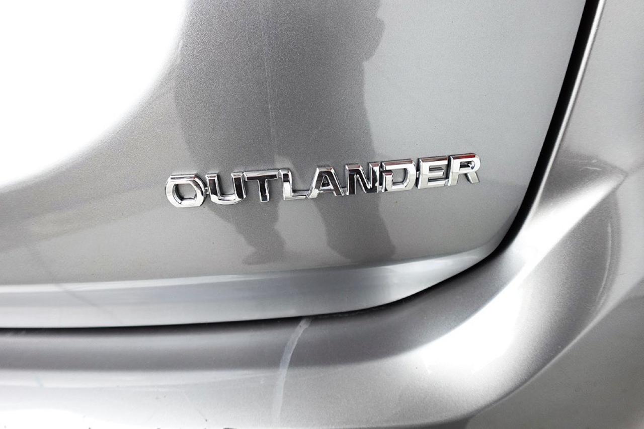 2017 Mitsubishi Outlander AWD,DEALER MAINTAIN,NO ACCIDENT ,7 PASS - Photo #8
