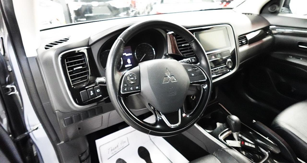 2017 Mitsubishi Outlander AWD,DEALER MAINTAIN,NO ACCIDENT ,7 PASS - Photo #15