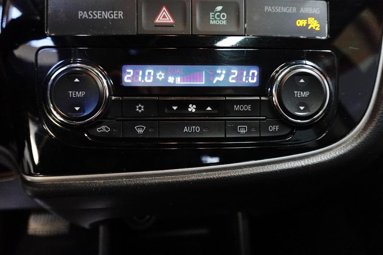 2016 Mitsubishi Outlander AWC,DEALER MAINTAIN ,NO ACCIDENT ONE OWNER,LOW KM - Photo #22