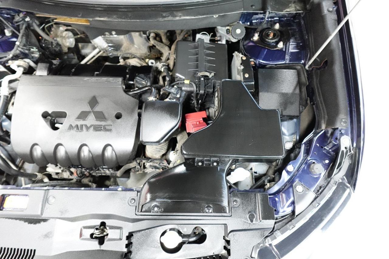 2016 Mitsubishi Outlander AWC,DEALER MAINTAIN ,NO ACCIDENT ONE OWNER,LOW KM - Photo #30