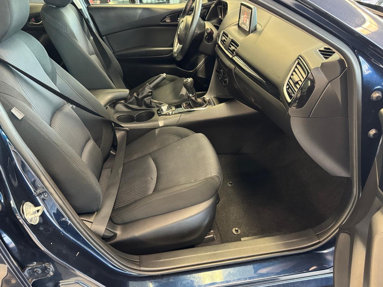 2016 Mazda MAZDA3 GS+New Brakes+Camera+Heated Seats+CLEAN CARFAX - Photo #22