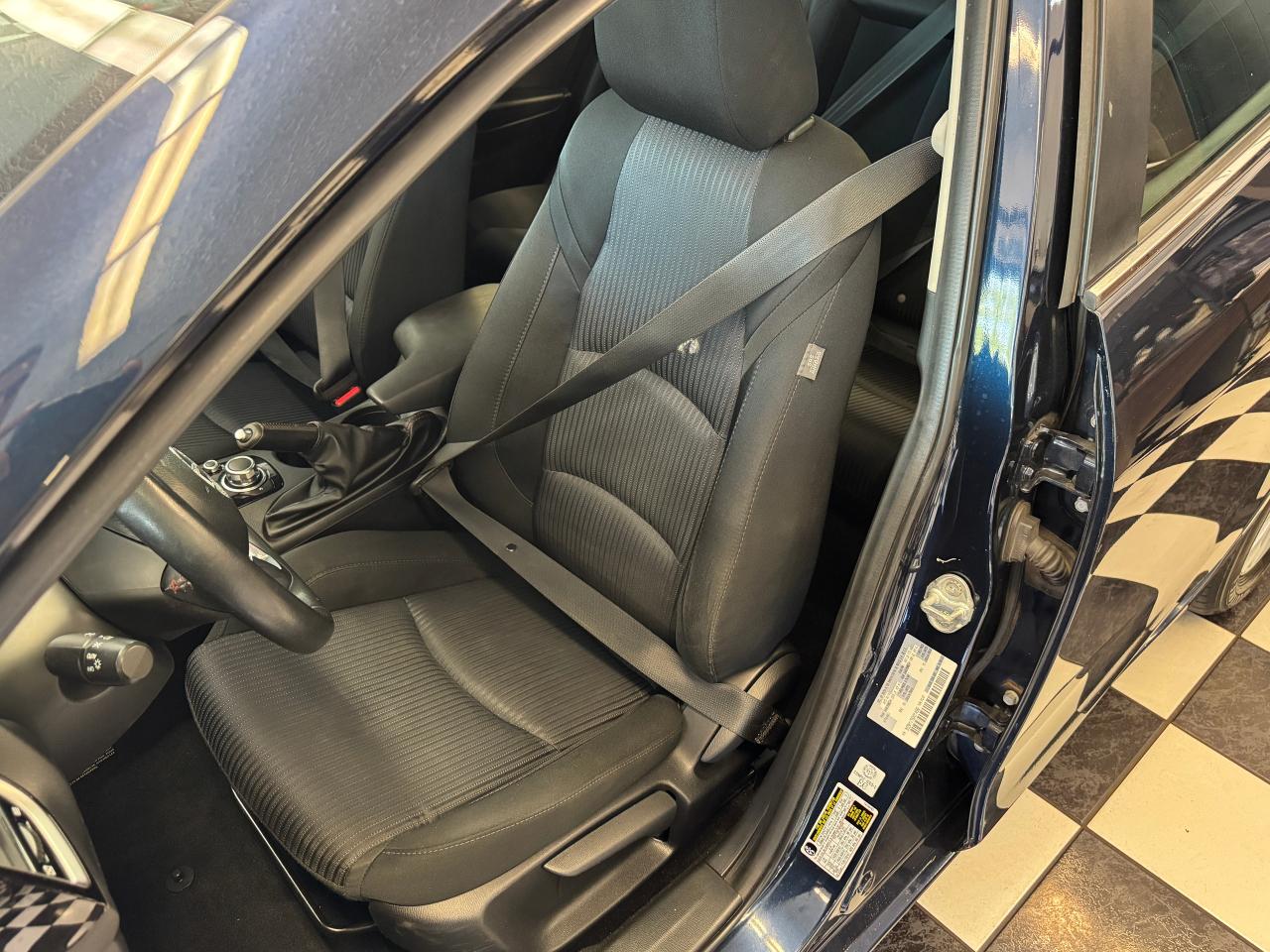 2016 Mazda MAZDA3 GS+New Brakes+Camera+Heated Seats+CLEAN CARFAX - Photo #20