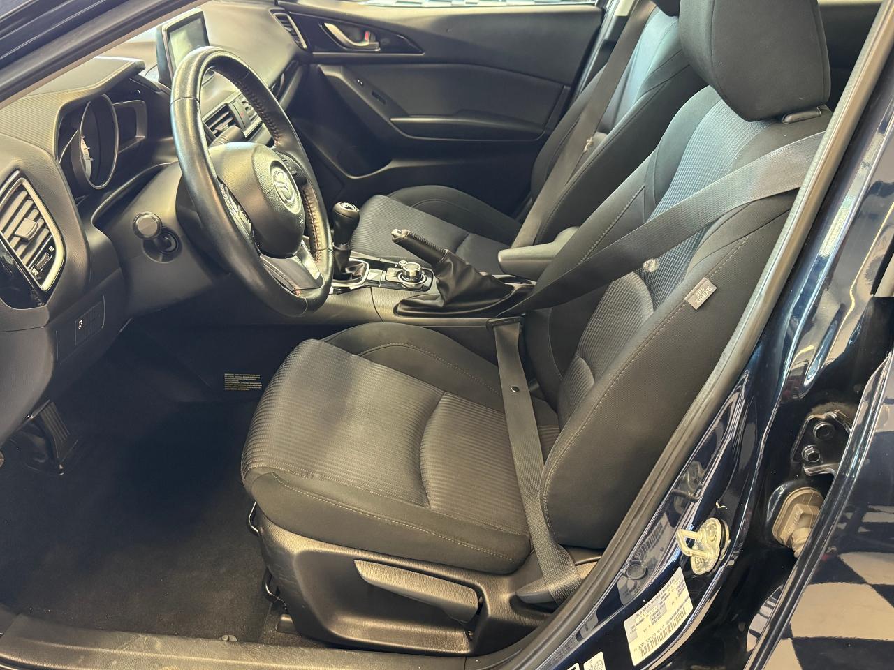 2016 Mazda MAZDA3 GS+New Brakes+Camera+Heated Seats+CLEAN CARFAX Photo19