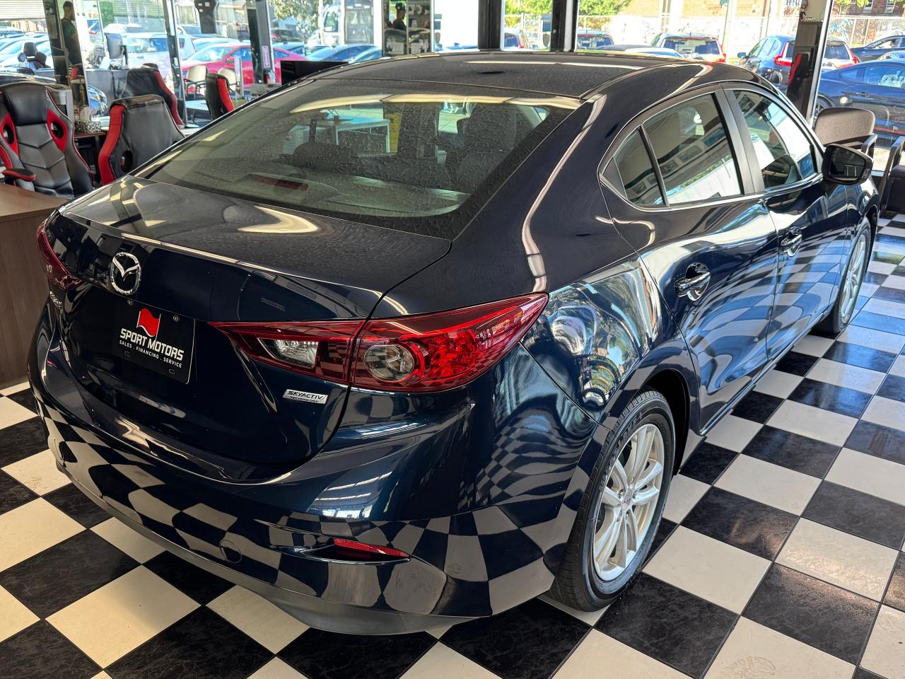 2016 Mazda MAZDA3 GS+New Brakes+Camera+Heated Seats+CLEAN CARFAX - Photo #7