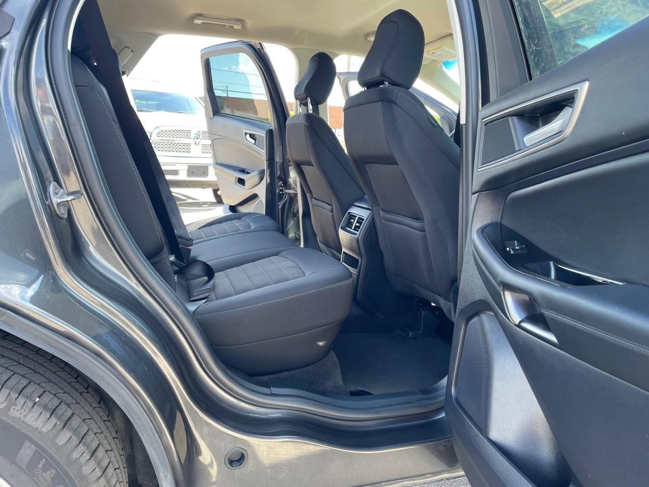2020 Ford Edge AWD NO ACCIDENT HEATED SEATS SAFETY INCLUDED B-T - Photo #13