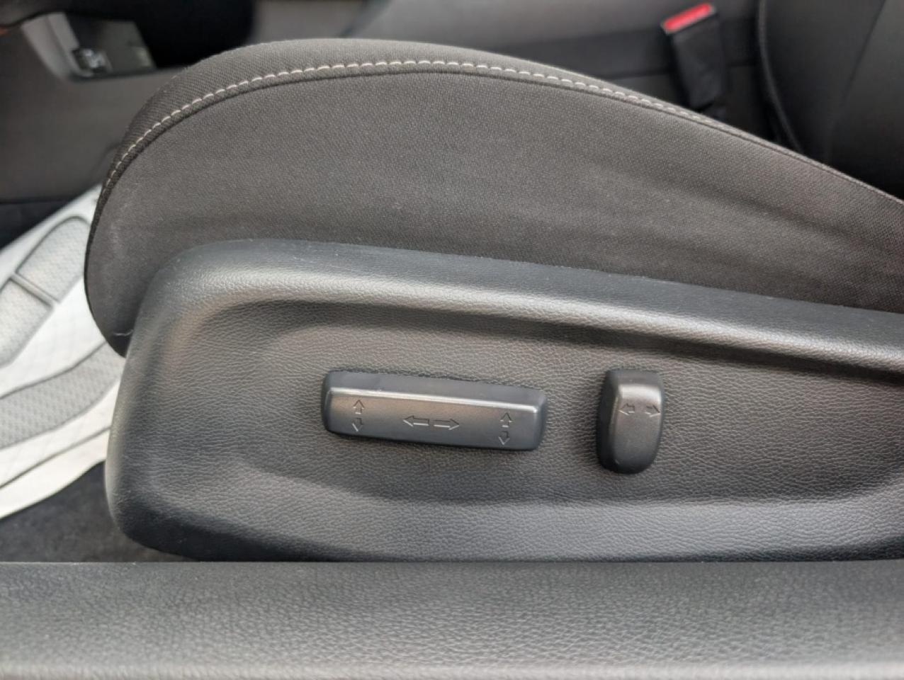 2020 Honda Civic EX/ APPLE CARPLAY/ SUNROOF - Photo #16