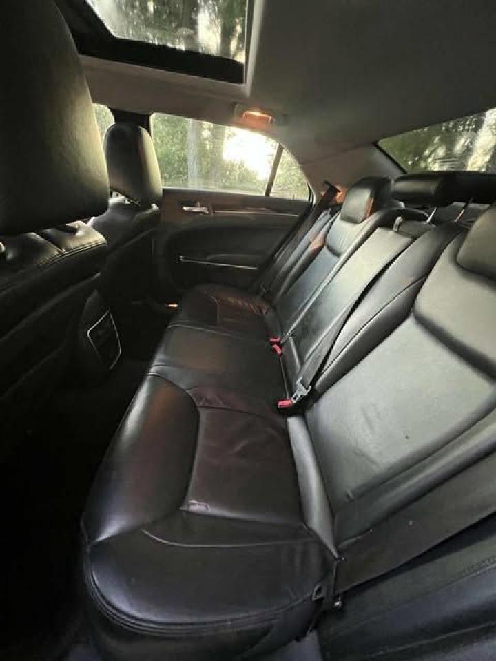 2016 Chrysler 300 Touring  - Photo #25