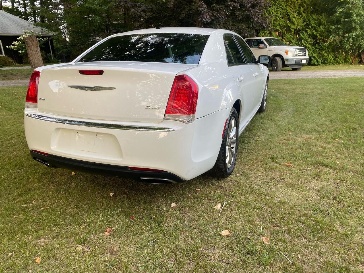 2016 Chrysler 300 Touring  - Photo #7