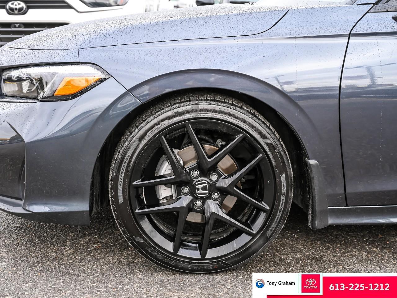 2025 Honda Civic Sport Photo