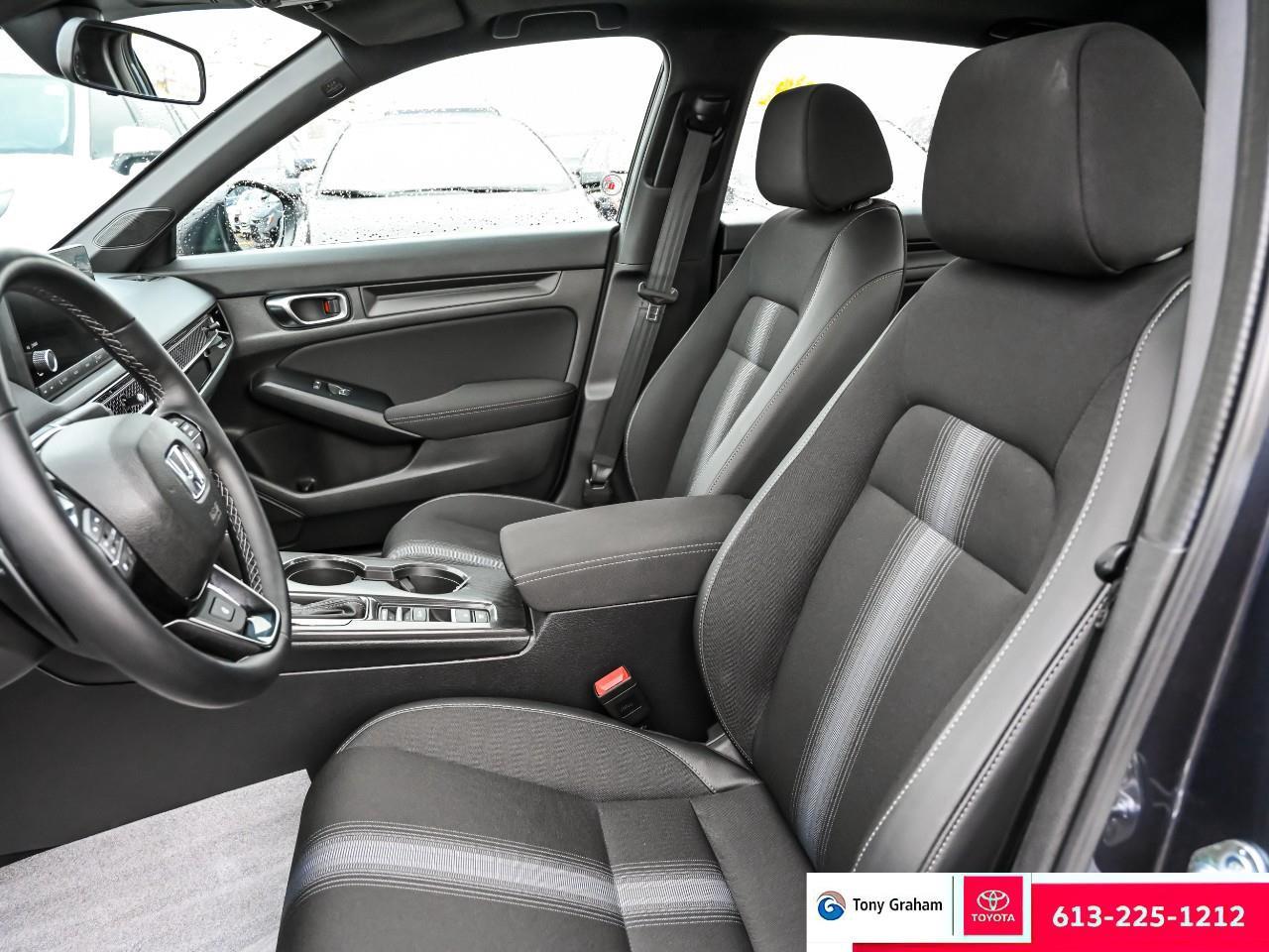 2025 Honda Civic Sport Photo