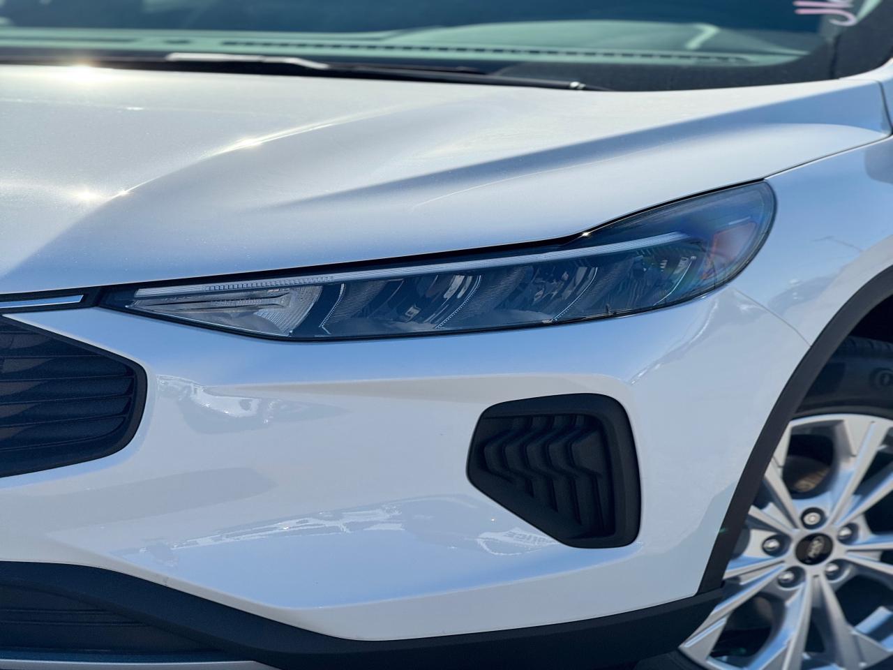 2025 Ford Escape Active Photo