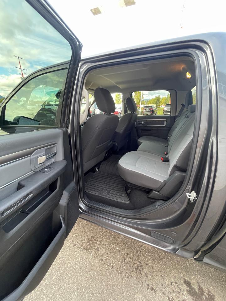 2023 RAM 1500 Classic SLT Photo