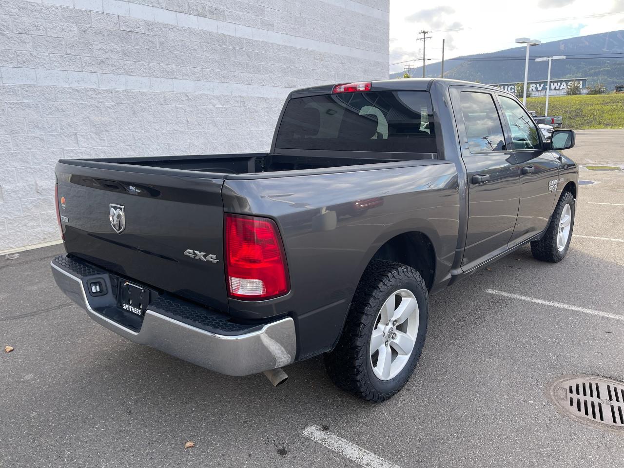 2023 RAM 1500 Classic SLT Photo